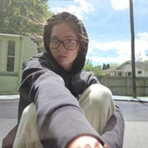 Meet your Posher, Naomi